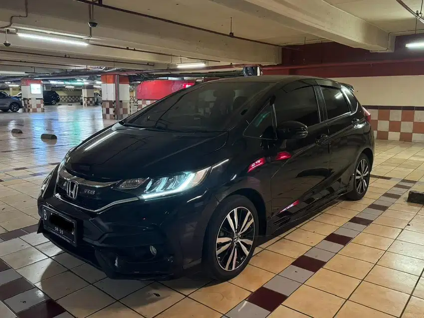 Honda Jazz RS 2020 last edition CASH tangan pertama dari baru