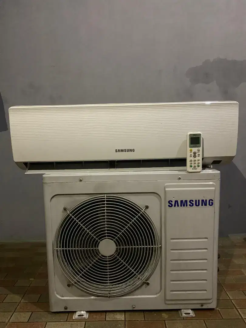 AC Samsung 1/2 PK