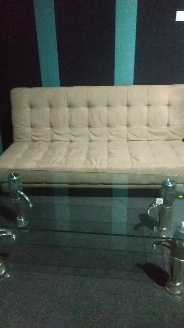 Sofa lipat + meja kaca serba guna seperti baru