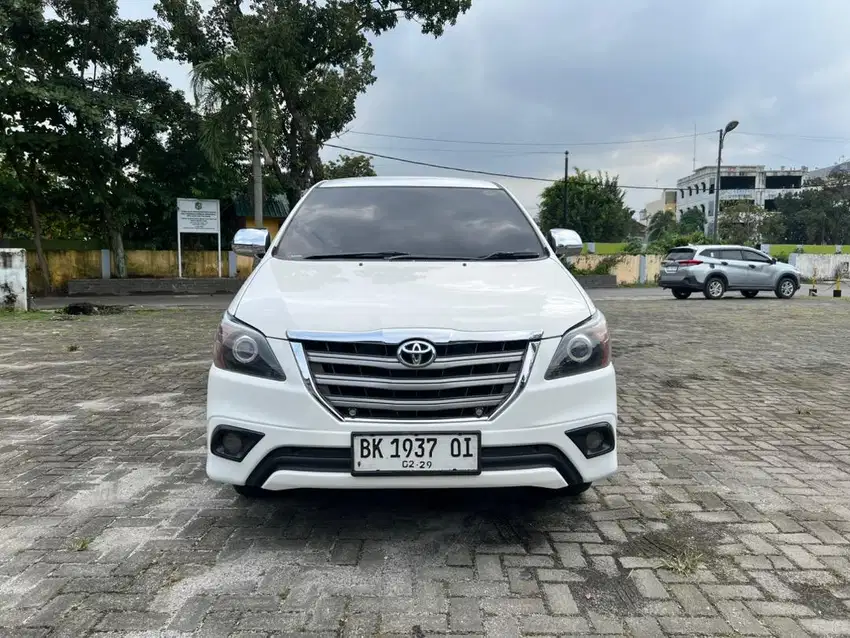 2 unit ( manual&matic ) toyota innova G diesel manual 2014