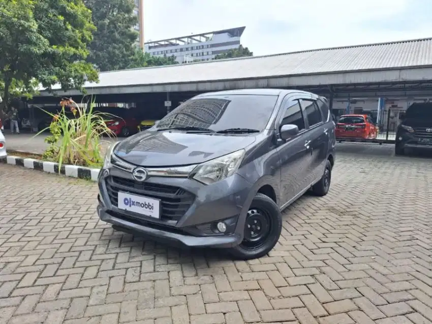 Daihatsu Sigra 1.2 X Bensin-MT 2018 Abu UKP