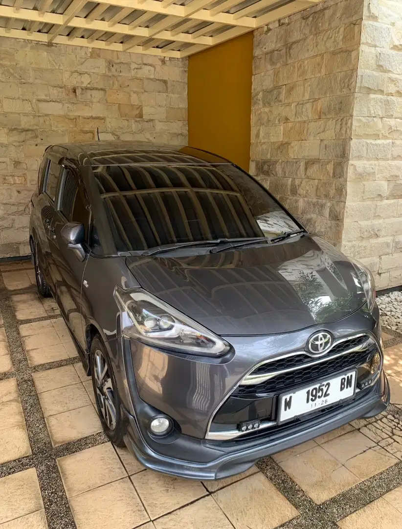 Toyota Sienta 2016 Bensin