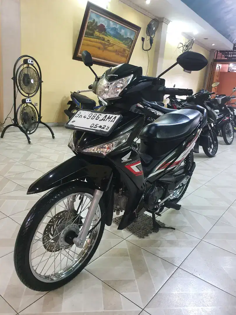 New Supra X 125 F1 SW 2024-Mantap Spti Baru Masih 1.300 KM-plaza motor