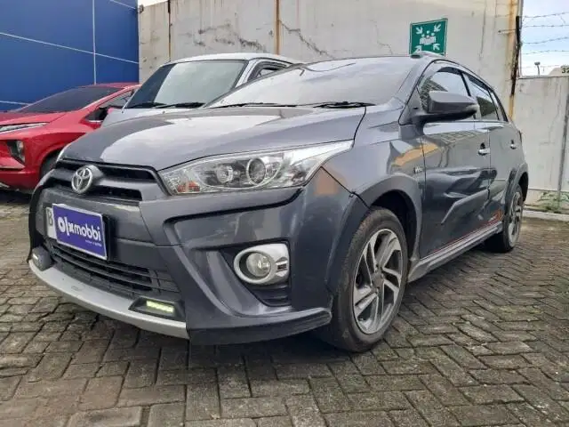 Pajak Panjang - Yaris 1.5 TRD Sportivo Heykers Bensin-MT 2017 (WZC)