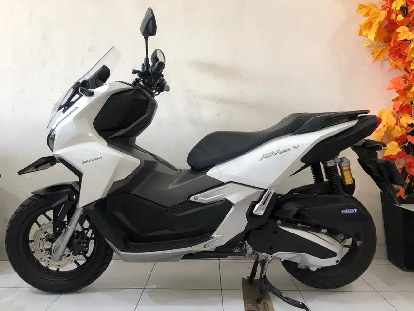 Honda ADV 160 Cbs 2022 White!!