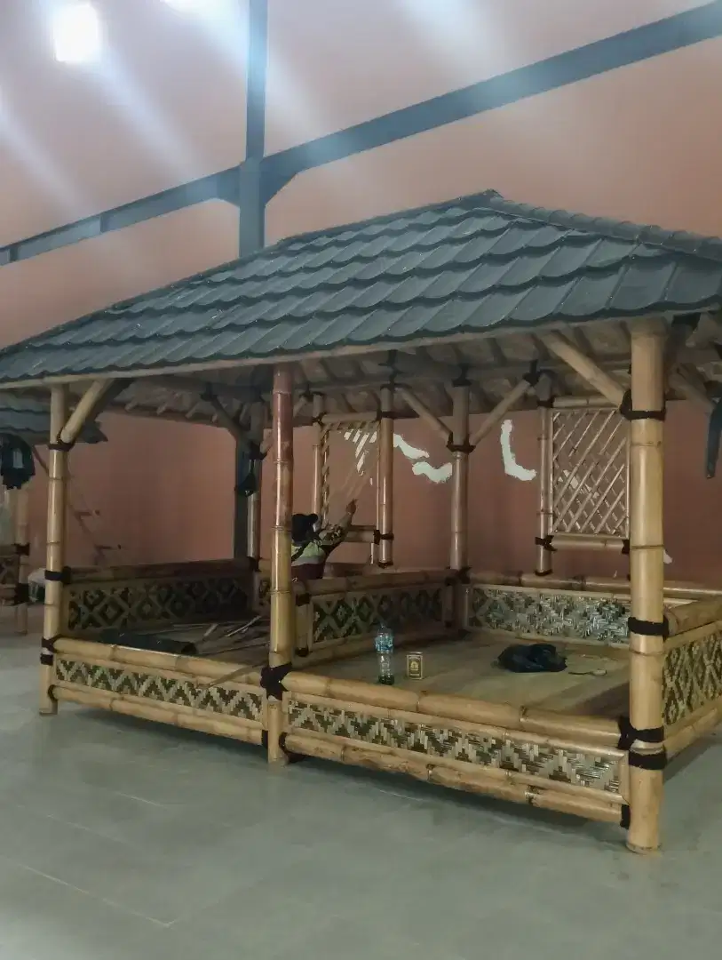 Saung bambu murah