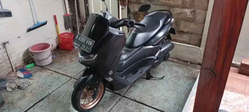 Jual motor NMAX tahun 2022Dijual atau bisa tukar tambahaa