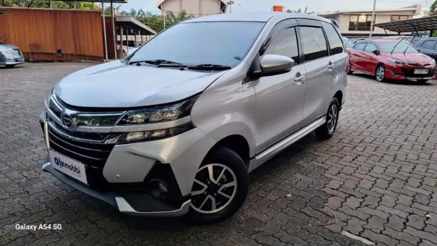 Pajak Panjang - Daihatsu Xenia 1.5 R Deluxe Bensin-MT 2021(SRZ)