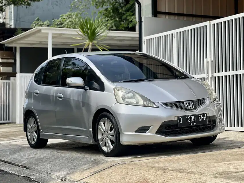 HONDA JAZZ RS AT 2009