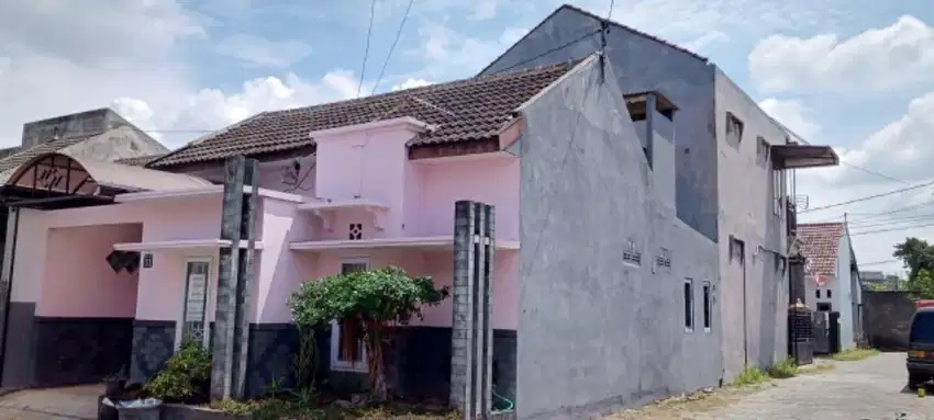 Disewakan rumah di daerah kota kediri strategis