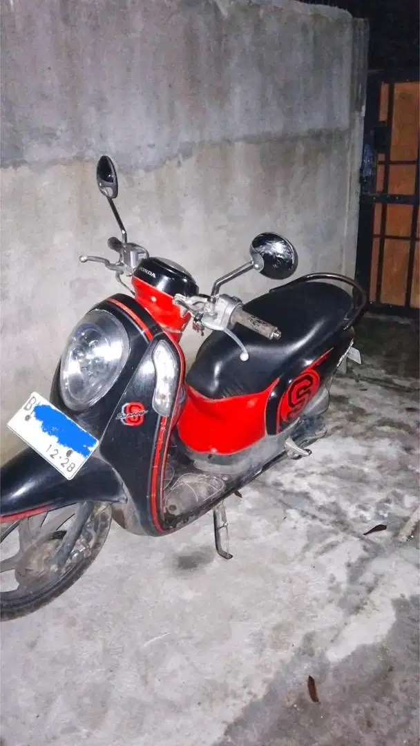 HONDA SCOOPY 2014