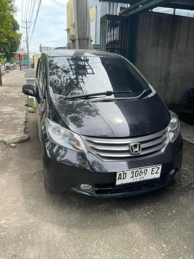 Honda Freed 2009 PSD pajak baru