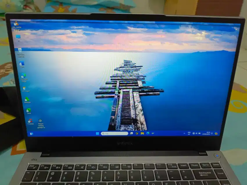 Laptop infinix x1 i3