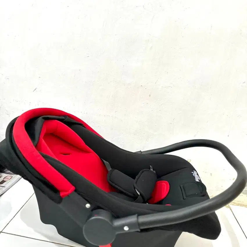 baby car seat baby space