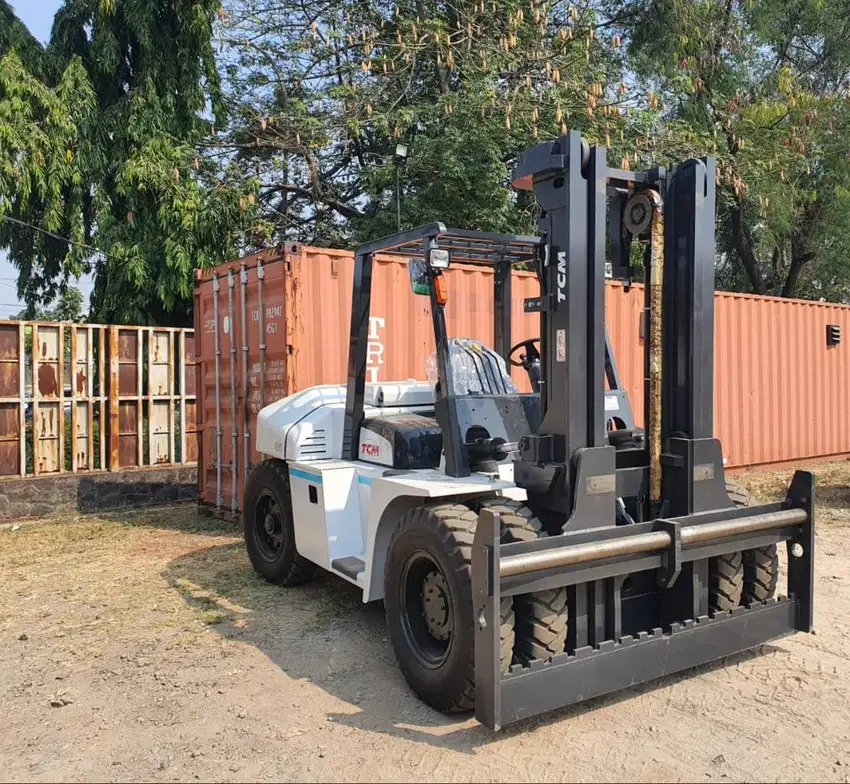 Forklift TCM FD100 (10 Ton) Diesel