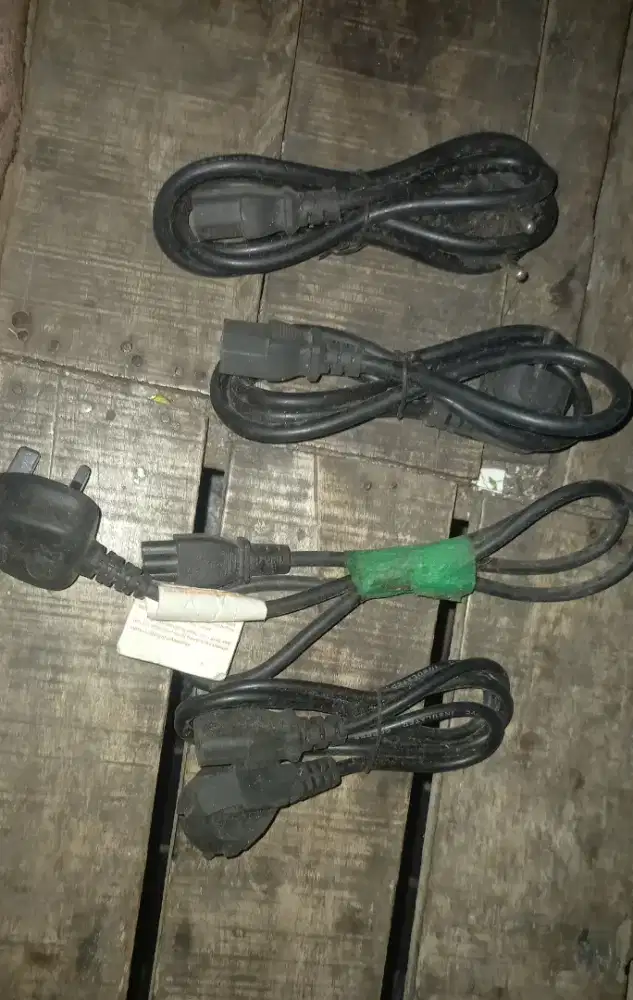 Kabel Power Komputer CPU 4pcs Original