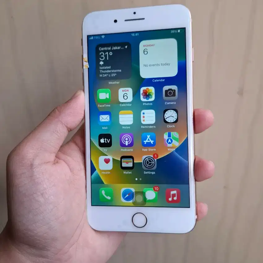 iPhone 8+ plus 64gb imei terdaftar cek deskripsi