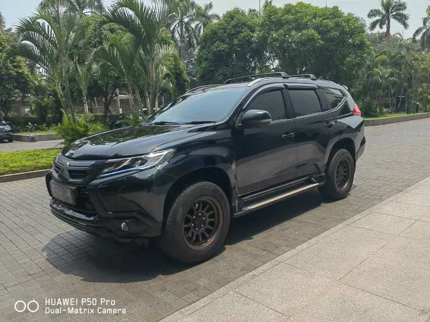 Mitsubishi Pajero Dakar 2017 hitam dakar diesel dakar 2018 pajero 4x2