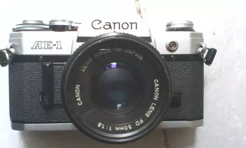 Kamera Analog Canon AE-1
