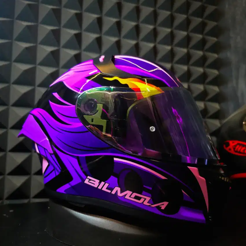 Helm Bilmola RSLT Susano