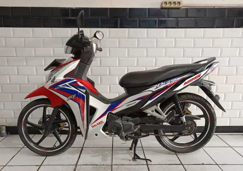 Honda blade 2014 lengkap mesin halus