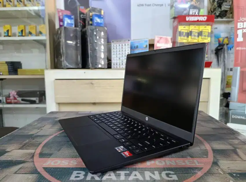 Hp 14s EM0032Aau || BISA CASH || BISA CREDITS