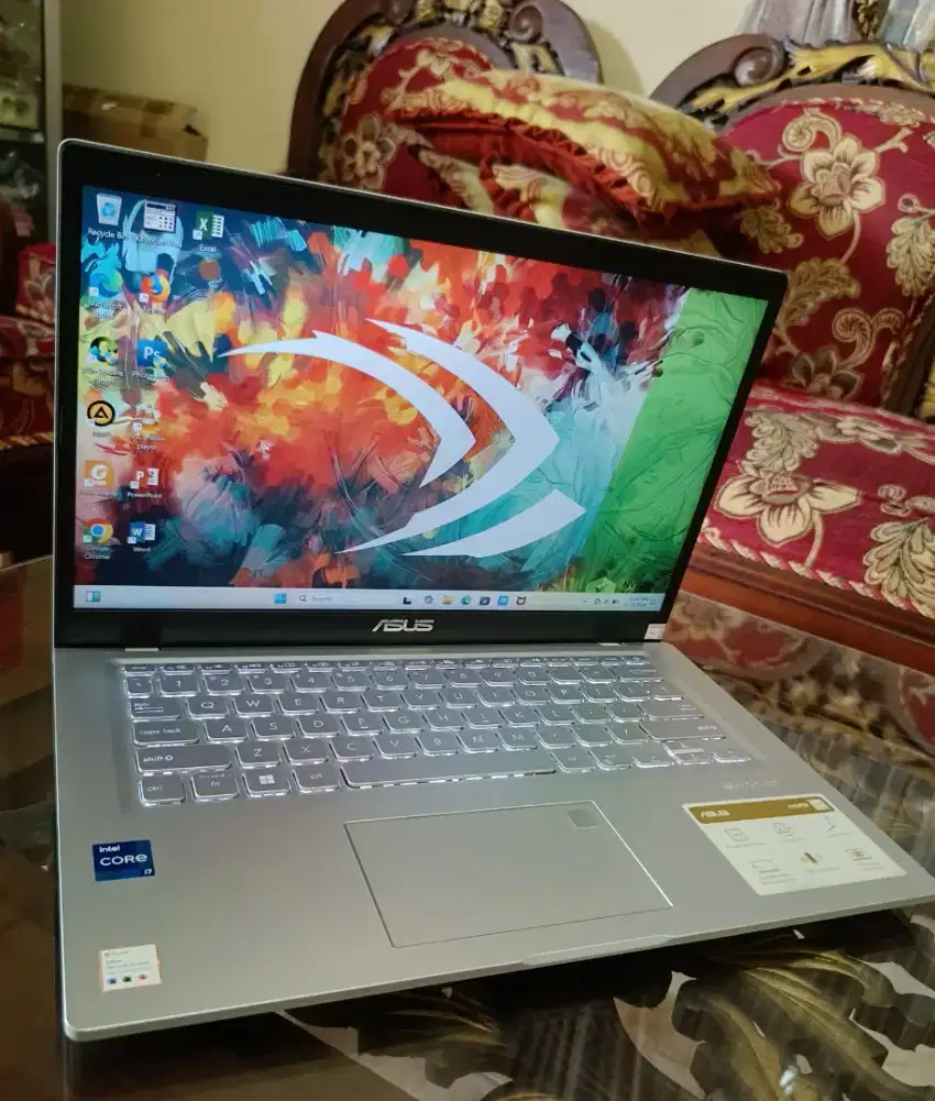 Laptop Asus Vivobook Core i7 Gen 11 RAM 8GB SSD 512 Garansi