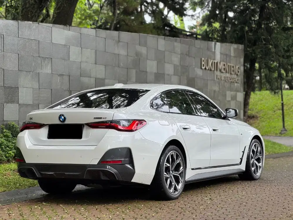 BMW i4 eDrive 4.0 M Sport 2023 Km 23 rb