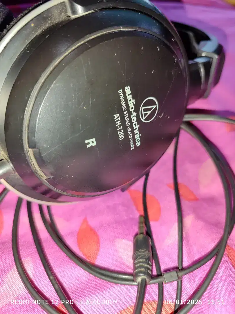 Headphone audio technica ATH-T200