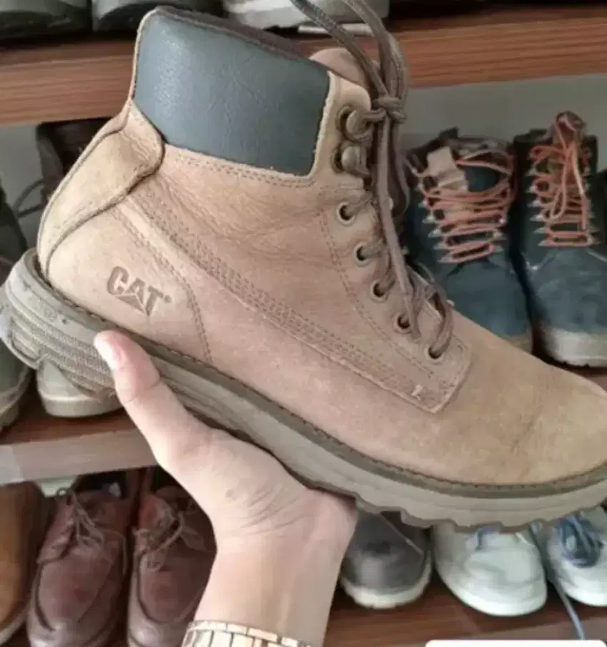 Sepatu boots pria kulit asli nyaman dipakai siap melangkah pasti 42