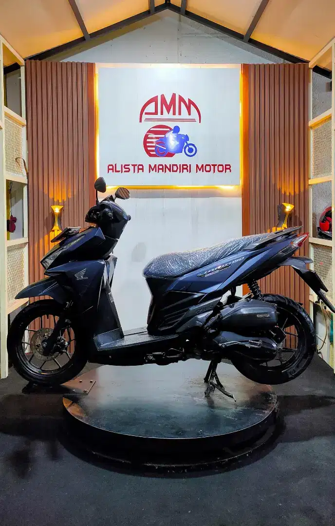 VARIO 150 EXCLSV 2017 PLAT BEKASI CASH / KREDIT