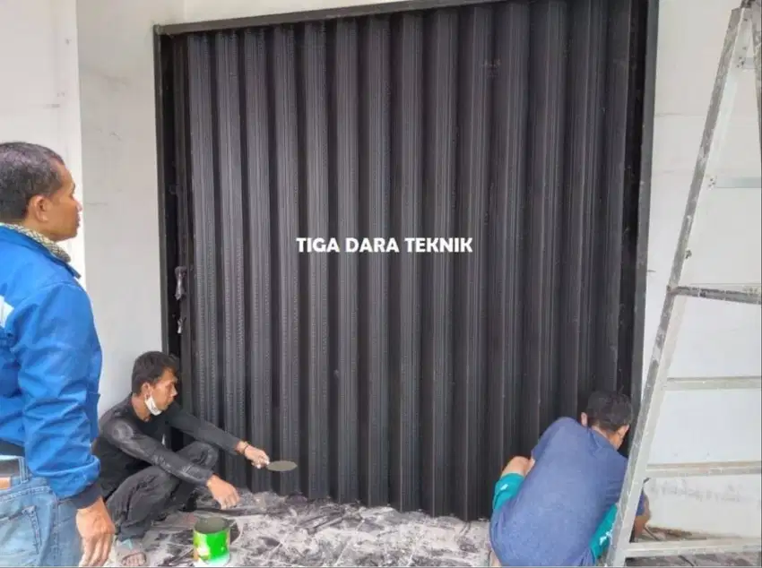 Pintu lipat geser / folding gate berkualitas, pasang service tepercaya