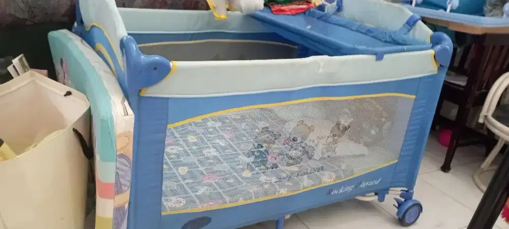 Box Bayi Bekas kondisi bagus