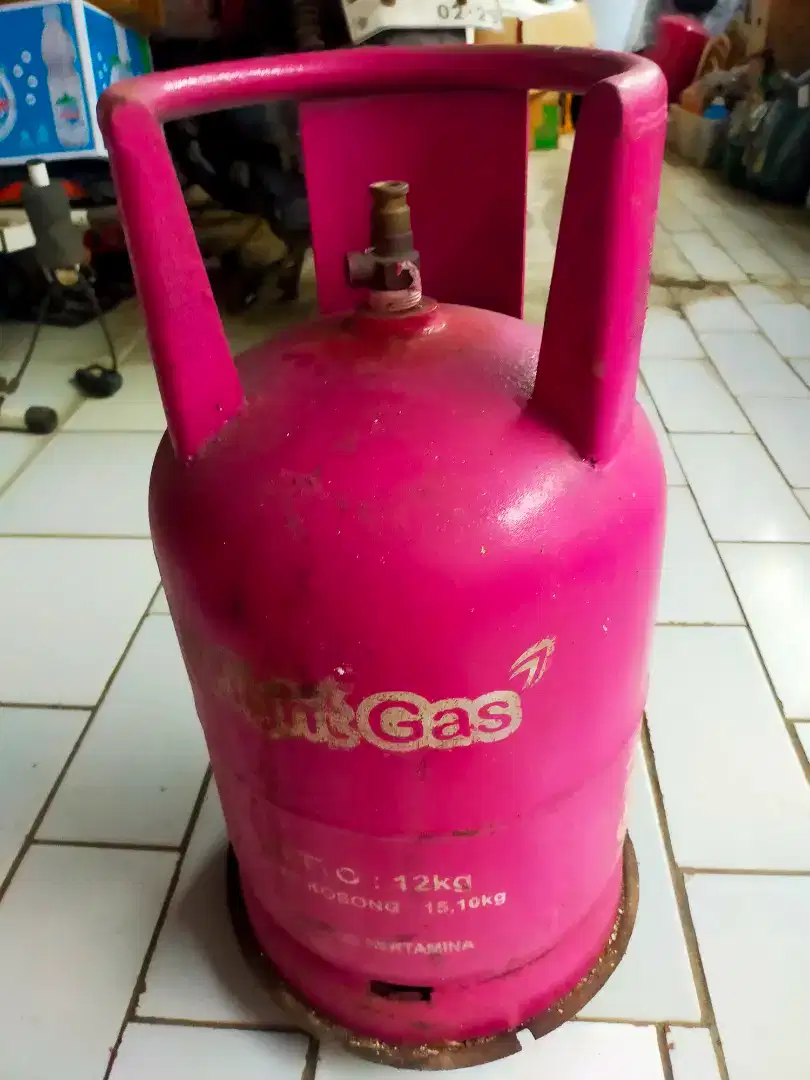 Jual tabung gas elpiji 12 kg pink