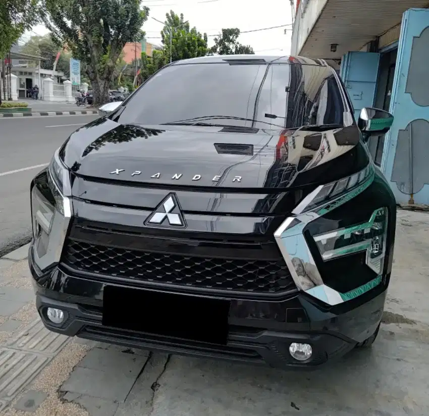 Mitsubishi Xpander New Exceed CVT 2021 Hitam