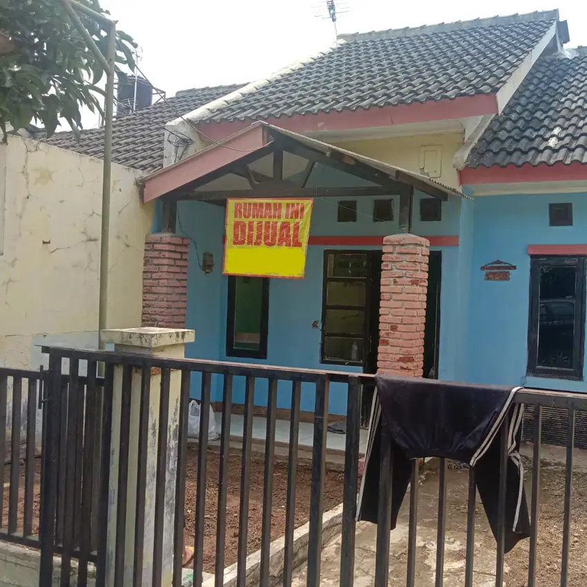 rumah dalam komplek di cipatat dekat pusdikif