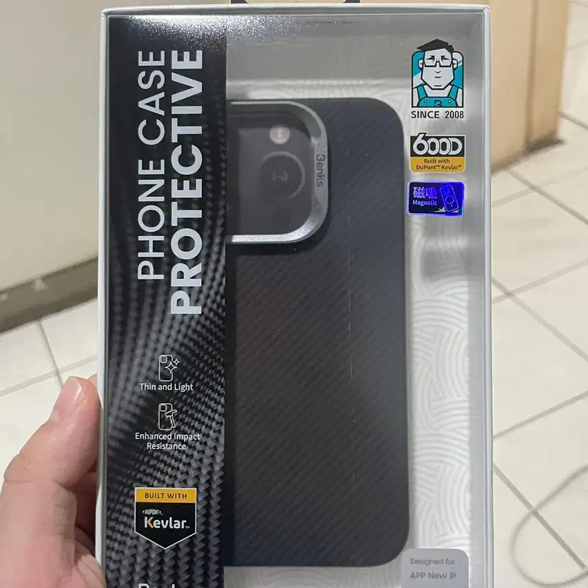 Case iphone 15 pro benks carbon