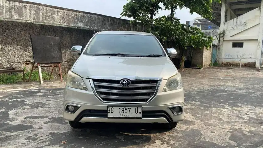 Toyota Kijang Innova 2.0 G Bensin  Manual 2014 
Km 109 Ribu