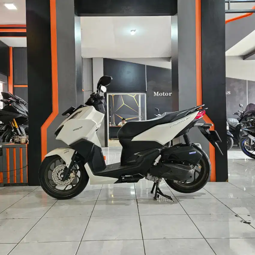 VARIO 160 ABS TAHUN 2022