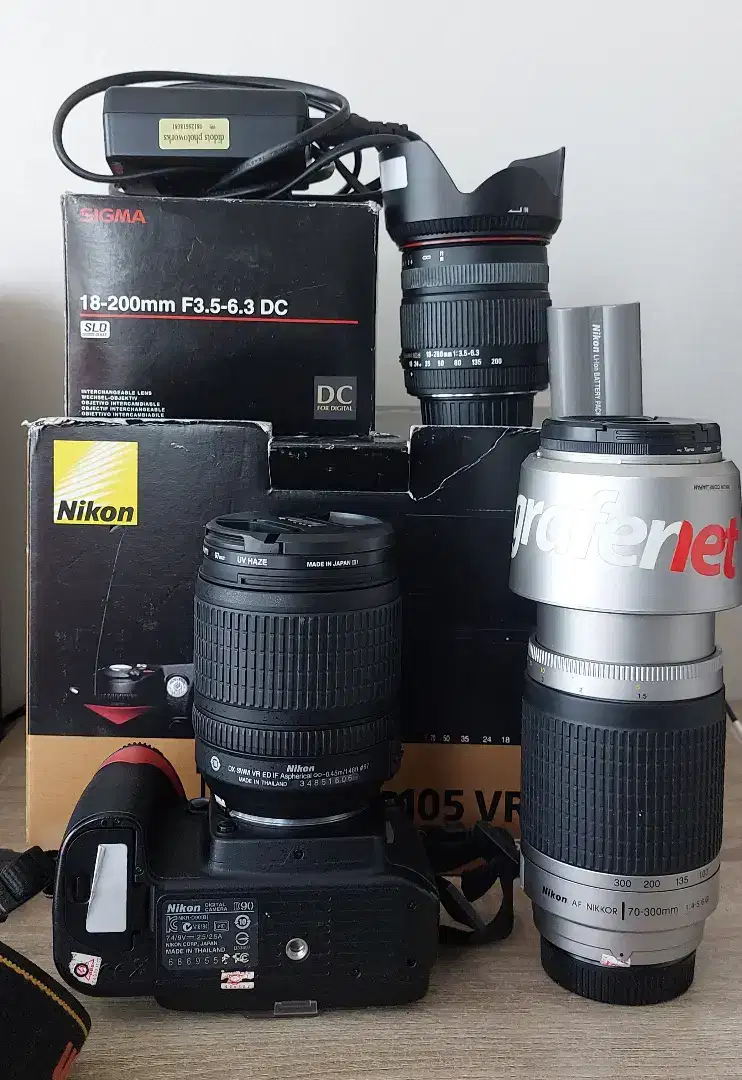 Kamera DSLR Nikon D 90 18-105 VR kit