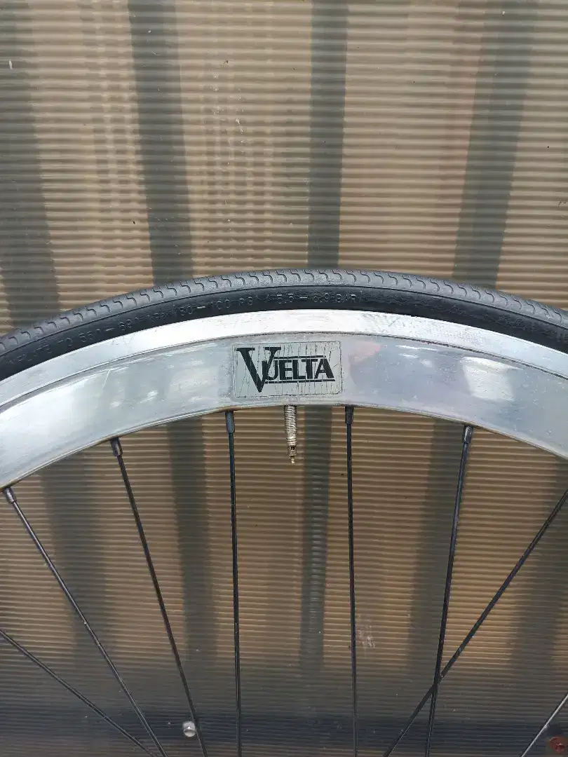 Wheelset Vuelta 700c doltrap plus ban tinggal pakai