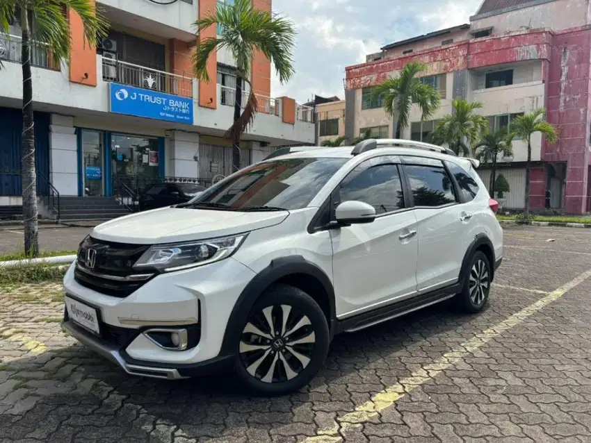 Pajak Panjang - Honda BR-V 1.5 E Prestige Bensin-AT 2020 Putih (CZP)