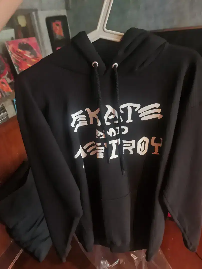 THRASER SKATE AND DESTROY