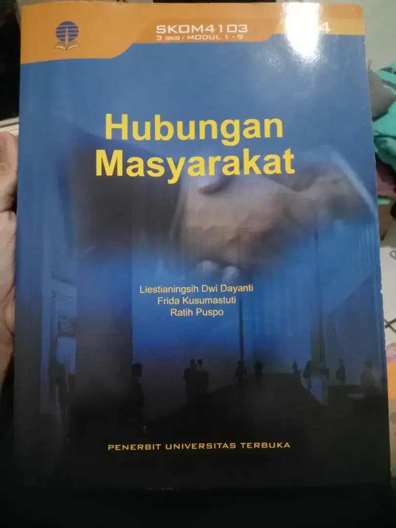 Hubungan masyarakat