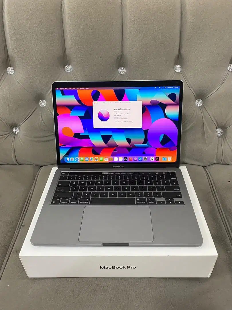 MACBOOK PRO M2 2022 13INCH RAM 8GB SSD 256GB FULLSET