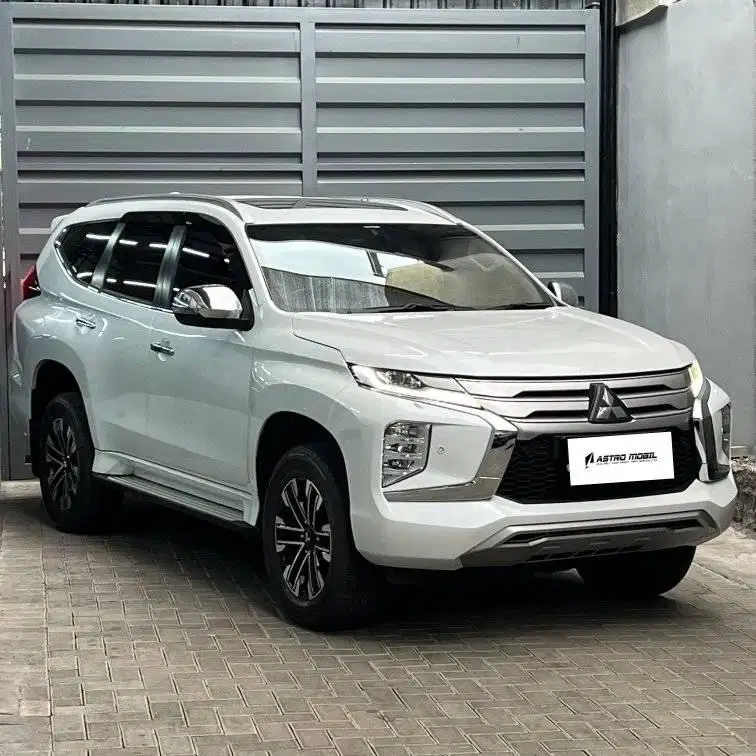 PAJERO DAKAR 2022 / 2021 Tgn1 LowKm Matic Bs Kredit Istimewa