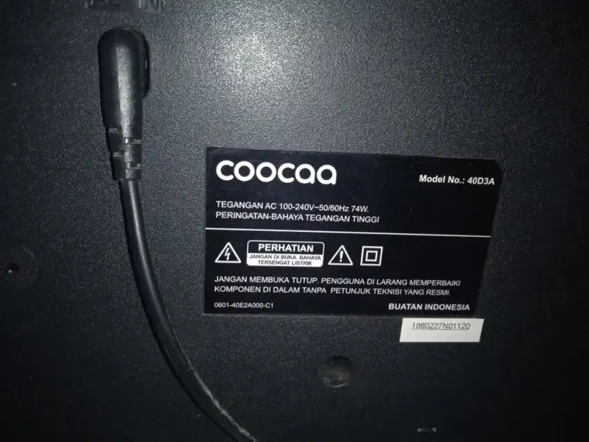 TV Analog Coocaa 40 inc