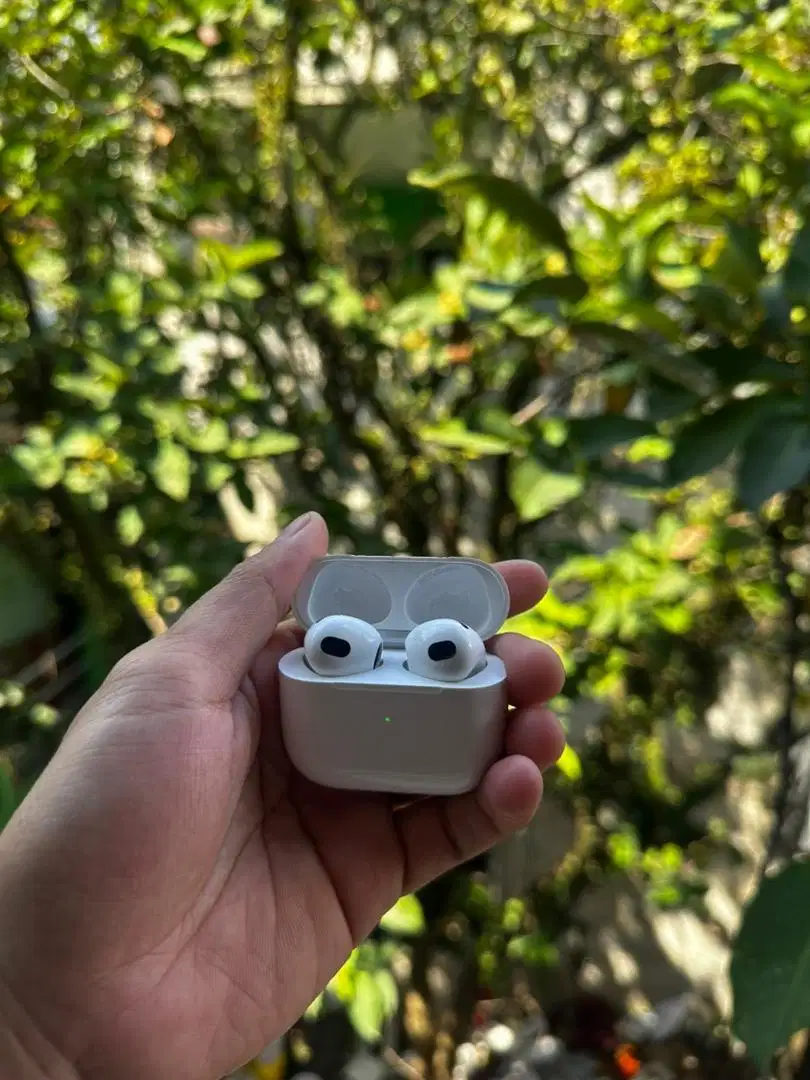 Apple Airpods (3rd Generation)