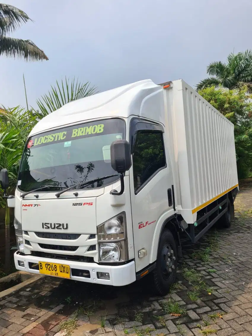 Sewa Truk angkut jasa pindah rumah