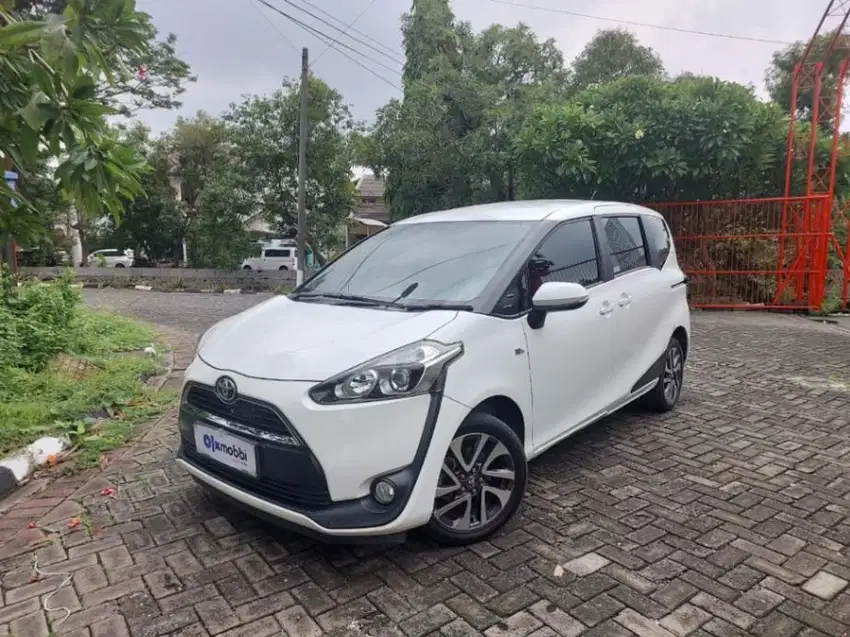 DP RENDAH Toyota Sienta 1.5 V Bensin-MT 2017 PUTIH ACX